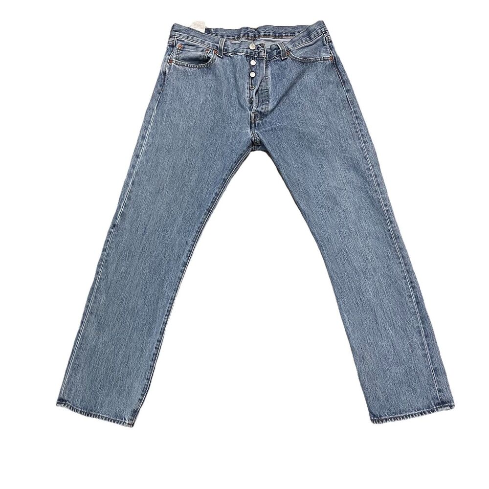 Levi’s 501 Men’s Jeans Size 36x32 Straight Leg Button Fly Denim Classic
